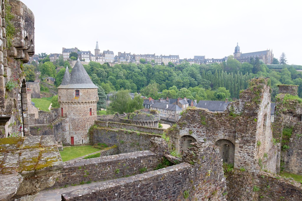 chateau de Fougeres kasteel hdr frankrijk france indre middeleeuwen paleis departement Ille-et-Vilaine slot burcht fort bretagne